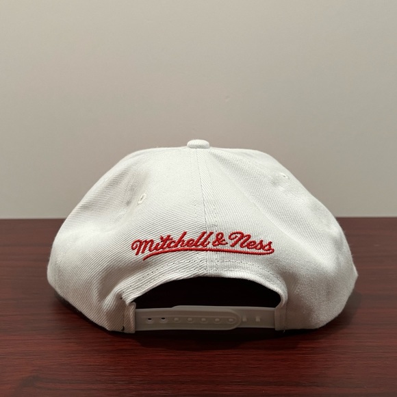 Mitchell & Ness, SnapBack Hat, Houston Rockets - Picture 5 of 8